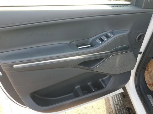 New 2026 Lincoln Navigator Reserve w/ Jet Appearance Package image 8