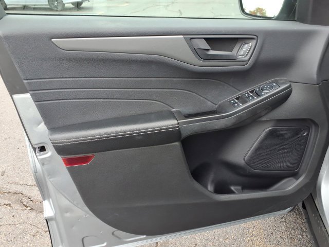 Used 2024 Ford Escape Active AWD/4WD image 17