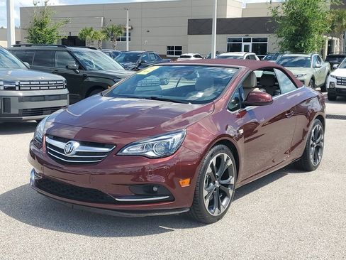 Used 2018 Buick Cascada Premium FWD image 4