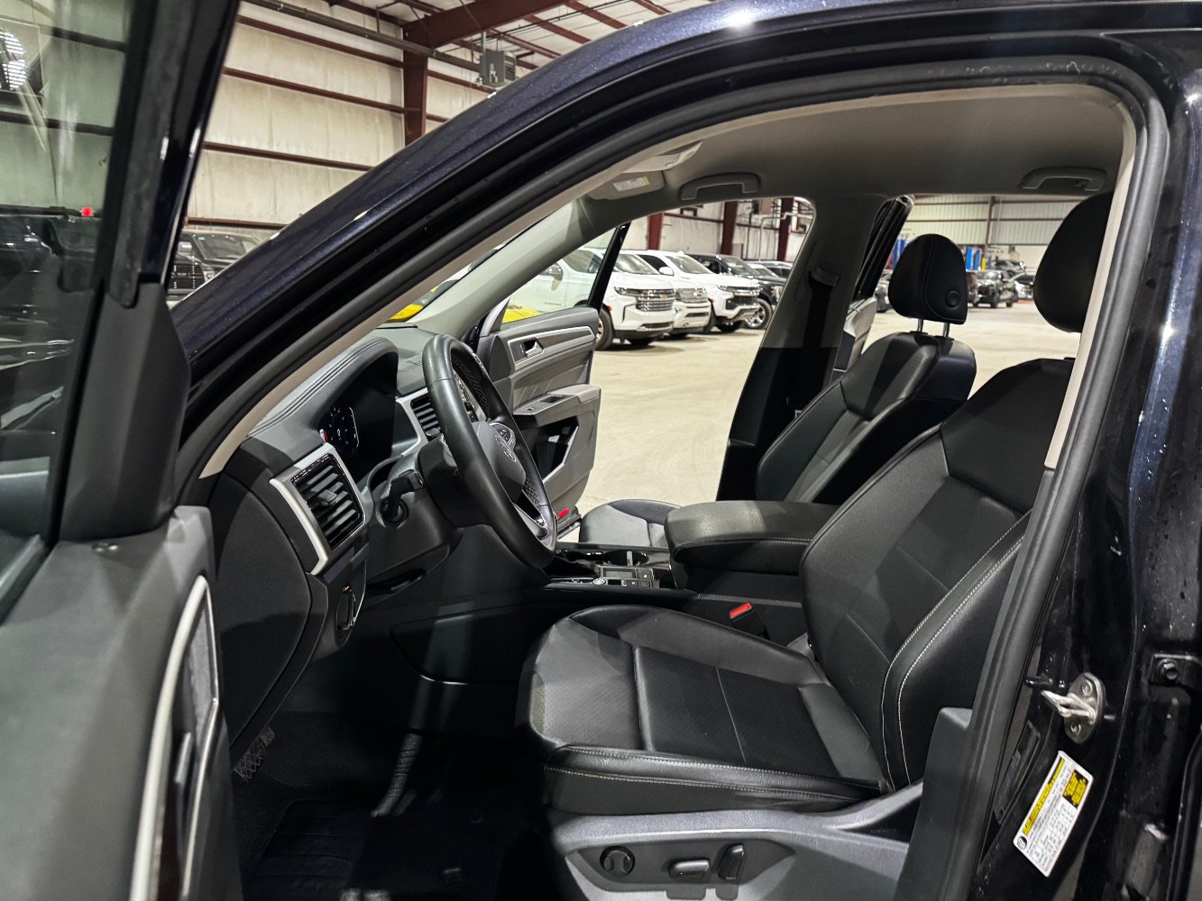 Used 2022 Volkswagen Atlas SE FWD image 13