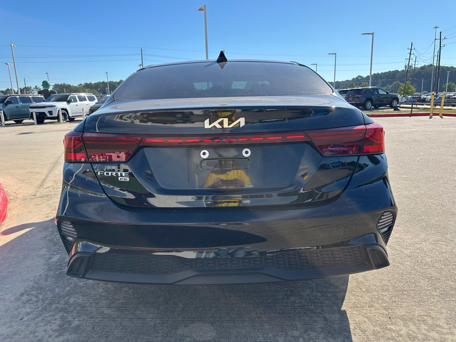 Used 2024 Kia Forte LX FWD image 4