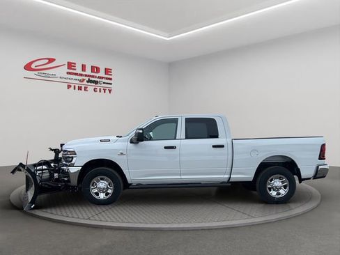 New 2026 RAM 3500 Tradesman image 32