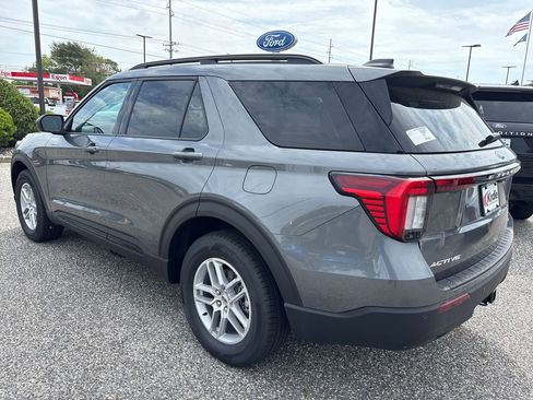 New 2026 Ford Explorer Active AWD/4WD image 32