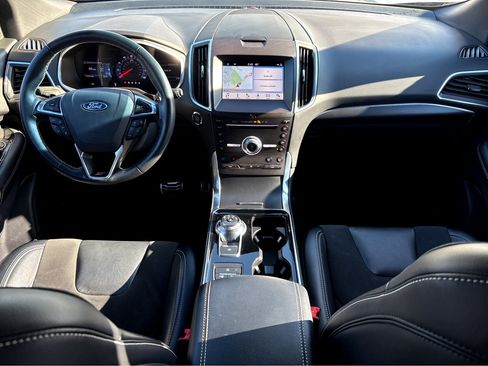 Used 2019 Ford Edge ST w/ Equipment Group 401A image 4
