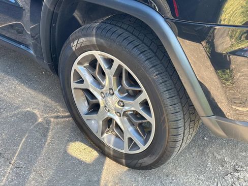 Used 2020 Jeep Grand Cherokee Limited image 8