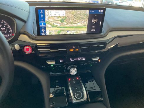 Certified 2026 Acura MDX w/ Technology Package AWD/4WD image 16