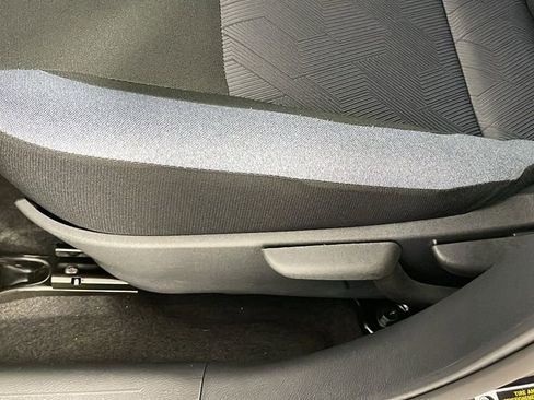 New 2025 Nissan Versa SV w/ Trunk Package image 30