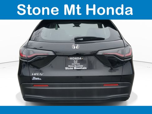 Used 2023 Honda HR-V LX image 5