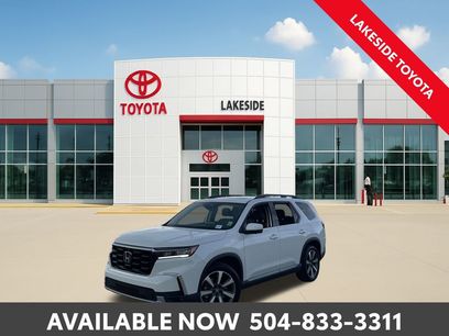 Used 2025 Honda Pilot Elite
