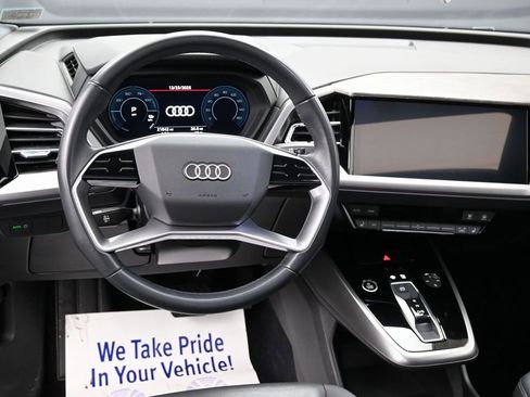 Used 2023 Audi Q4 e-tron Premium w/ Convenience Package image 31