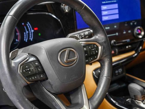 Used 2025 Lexus NX 350 AWD w/ Cold Area Package image 21