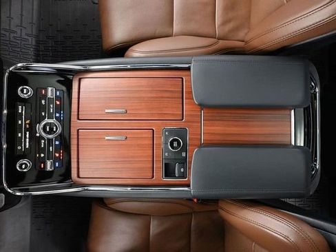 Used 2024 Lincoln Navigator Reserve w/ Equipment Group 201A image 36