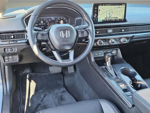 Used 2023 Honda Civic Touring image 16