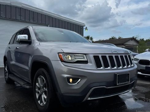 Used 2014 Jeep Grand Cherokee Limited w/ Luxury Group II AWD/4WD image 2