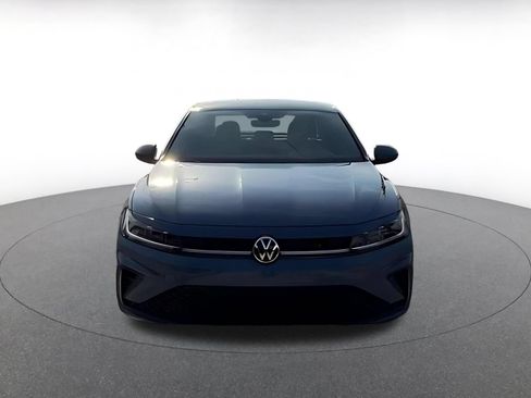 Used 2025 Volkswagen Jetta Sport FWD image 4