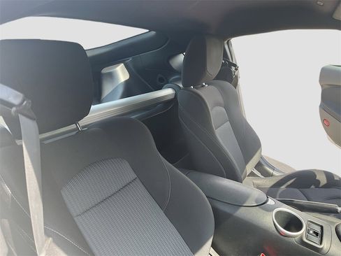 Used 2018 Nissan 370Z w/ Sport Package image 24