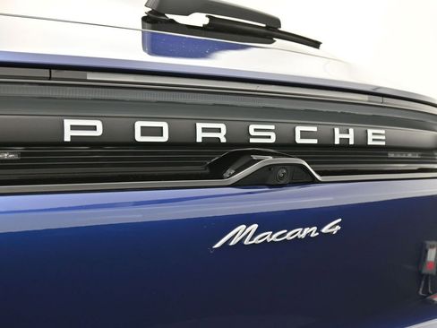 Used 2024 Porsche Macan 4 Electric image 14