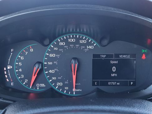 Used 2020 Chevrolet Trax LT w/ LT Convenience Package image 6