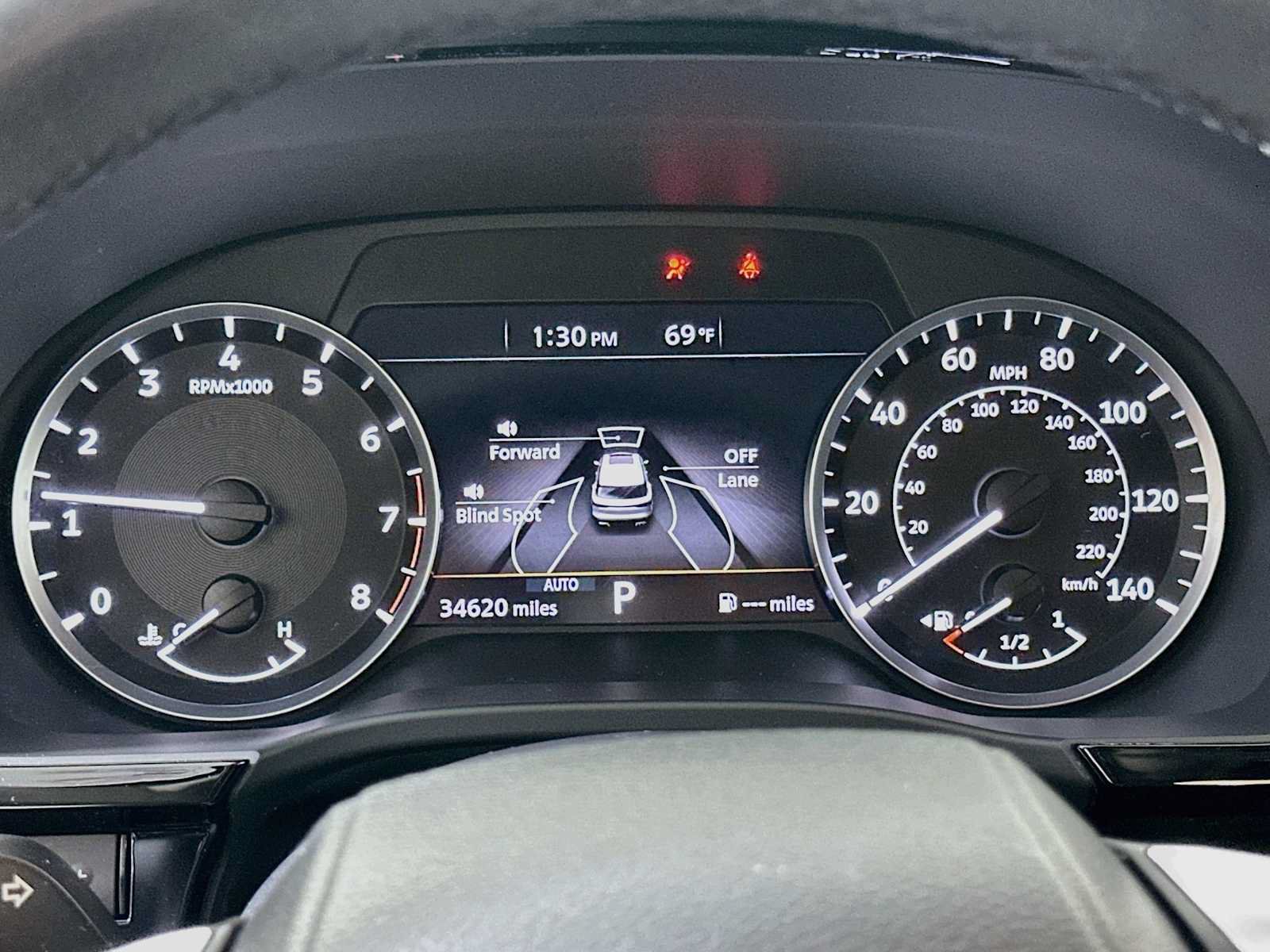 Used 2023 INFINITI QX60 Pure AWD/4WD image 10