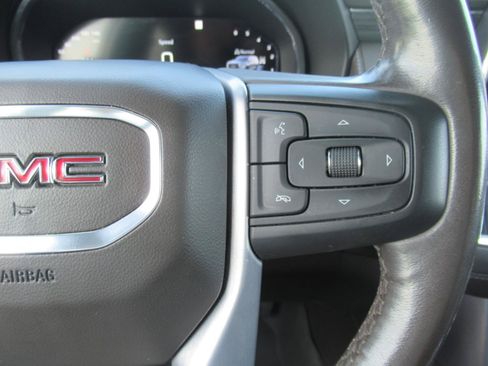 Used 2022 GMC Yukon XL SLT w/ SLT Premium Package AWD/4WD image 25
