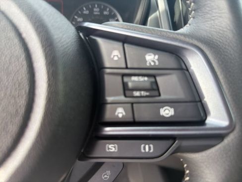 Used 2025 Subaru Forester Limited AWD/4WD image 31
