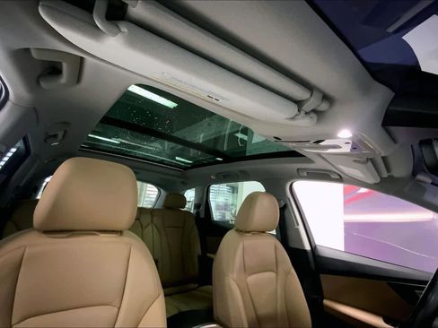 Used 2022 Audi Q7 Premium Plus image 27