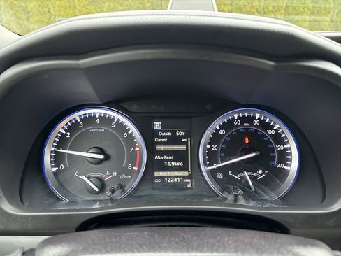 Used 2017 Toyota Highlander XLE image 22