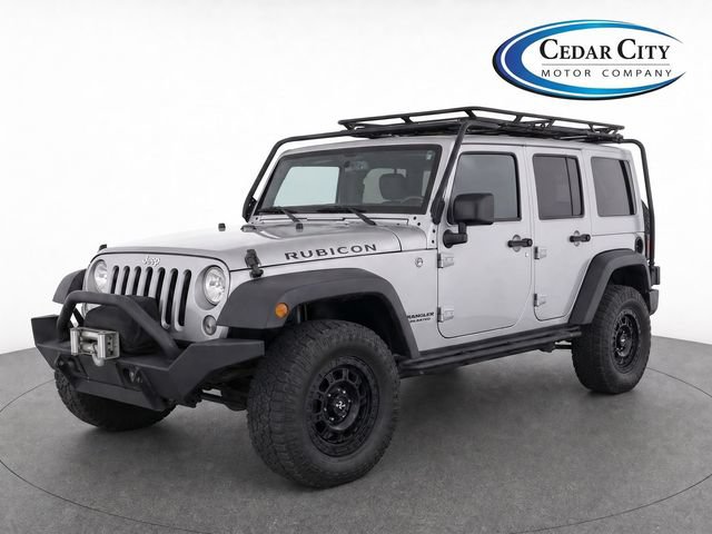 Used 2015 Jeep Wrangler Unlimited Rubicon w/ Connectivity Group AWD/4WD image 2