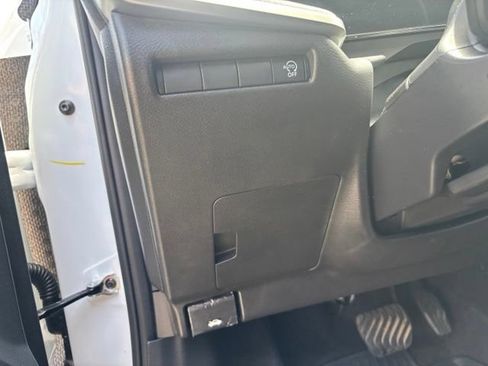 Used 2026 Nissan Kicks SV FWD image 21