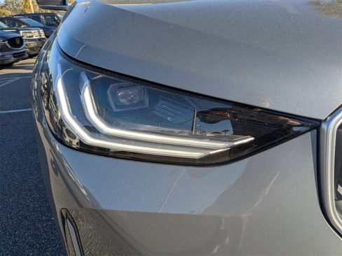 Used 2025 BMW X3 xDrive30i w/ Convenience Package image 10