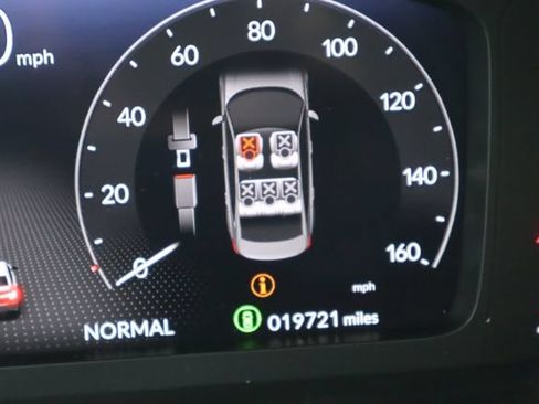 Used 2023 Honda Civic Touring image 40