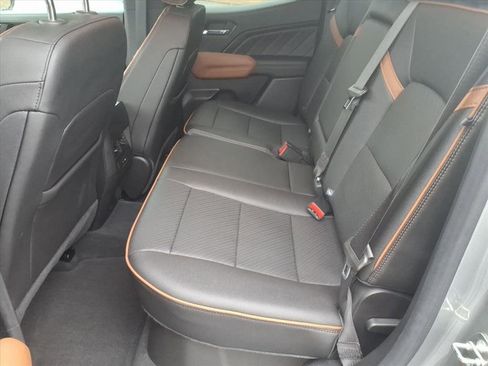 Used 2023 GMC Canyon AT4 w/ AT4 Premium Package image 12