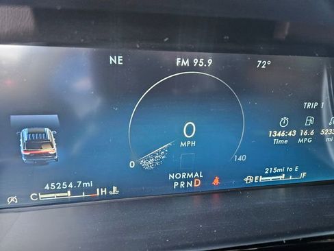 Used 2024 Lincoln Navigator Reserve image 10