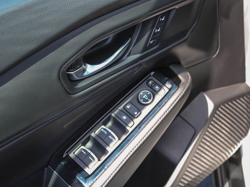 Used 2025 Honda Accord Touring image 22