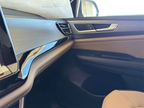 New 2026 Volkswagen Atlas Cross Sport SE image 22