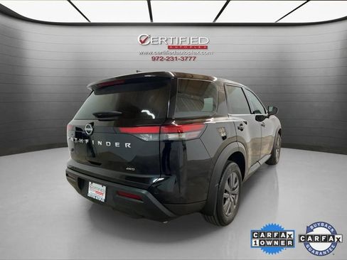 Used 2024 Nissan Pathfinder S image 6