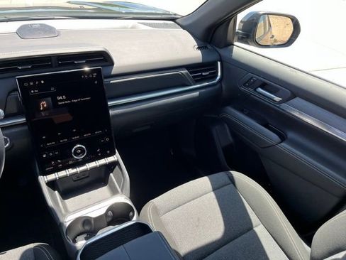 Used 2026 GMC Terrain Elevation image 14