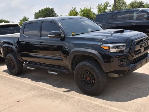 Used 2023 Toyota Tacoma TRD Pro AWD/4WD image 5