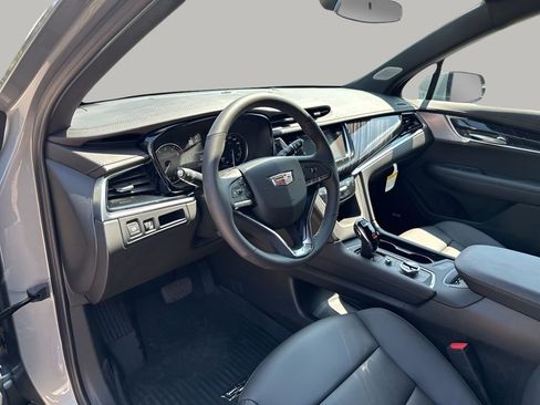 New 2025 Cadillac XT6 Premium Luxury w/ LPO, Floor Liner Package image 26