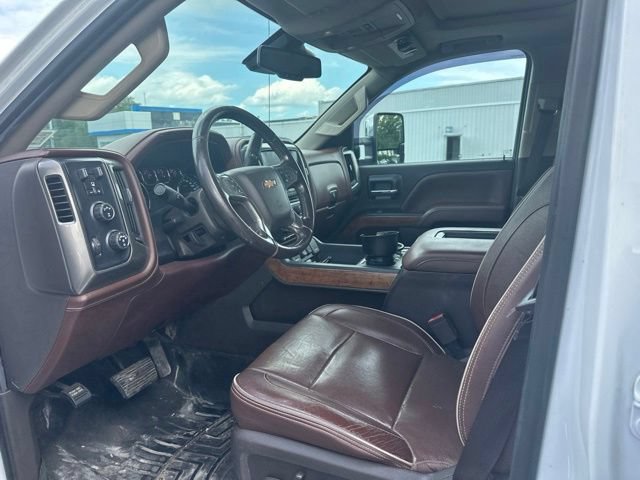 Used 2019 Chevrolet Silverado 2500 High Country AWD/4WD image 18