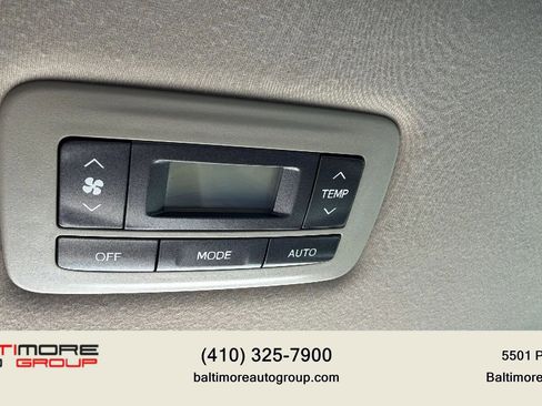 Used 2013 Toyota Sienna Limited w/ Premium Pkg AWD/4WD image 31