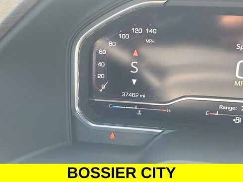 Certified 2024 GMC Sierra 1500 AT4 w/ AT4 Premium Package AWD/4WD image 12