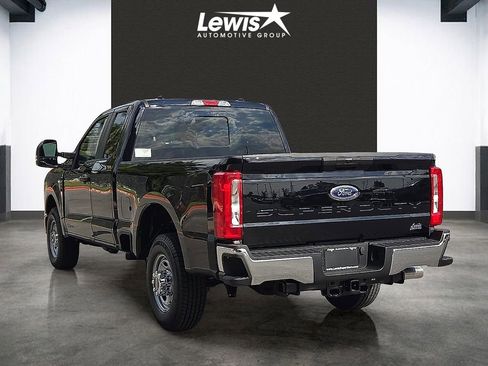 New 2026 Ford F250 XL image 3