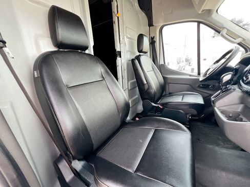 Used 2023 Ford Transit 250 148 High Roof Extended w/ Load Area Protection Package RWD image 30