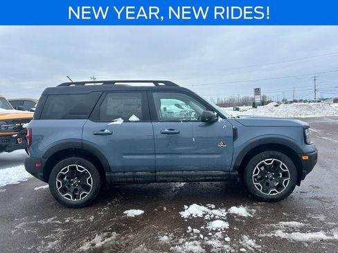 New 2025 Ford Bronco Sport Outer Banks image 7