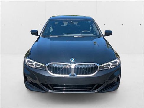 Used 2025 BMW 330i xDrive Sedan image 5
