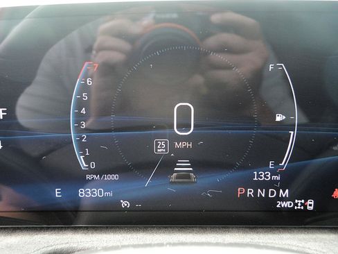 Used 2024 Cadillac XT4 Sport AWD/4WD image 31