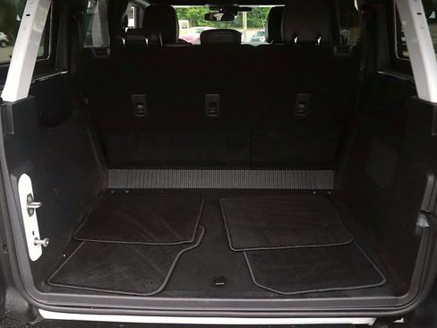 Used 2025 Ford Bronco Outer Banks AWD/4WD image 17