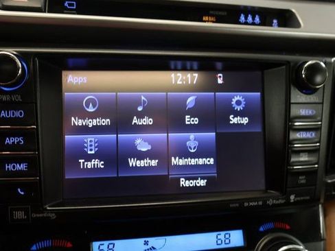 Used 2017 Toyota RAV4 Limited image 24