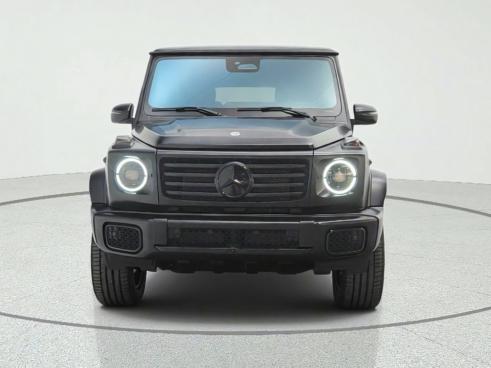 New 2027 Mercedes-Benz G 580 e image 2